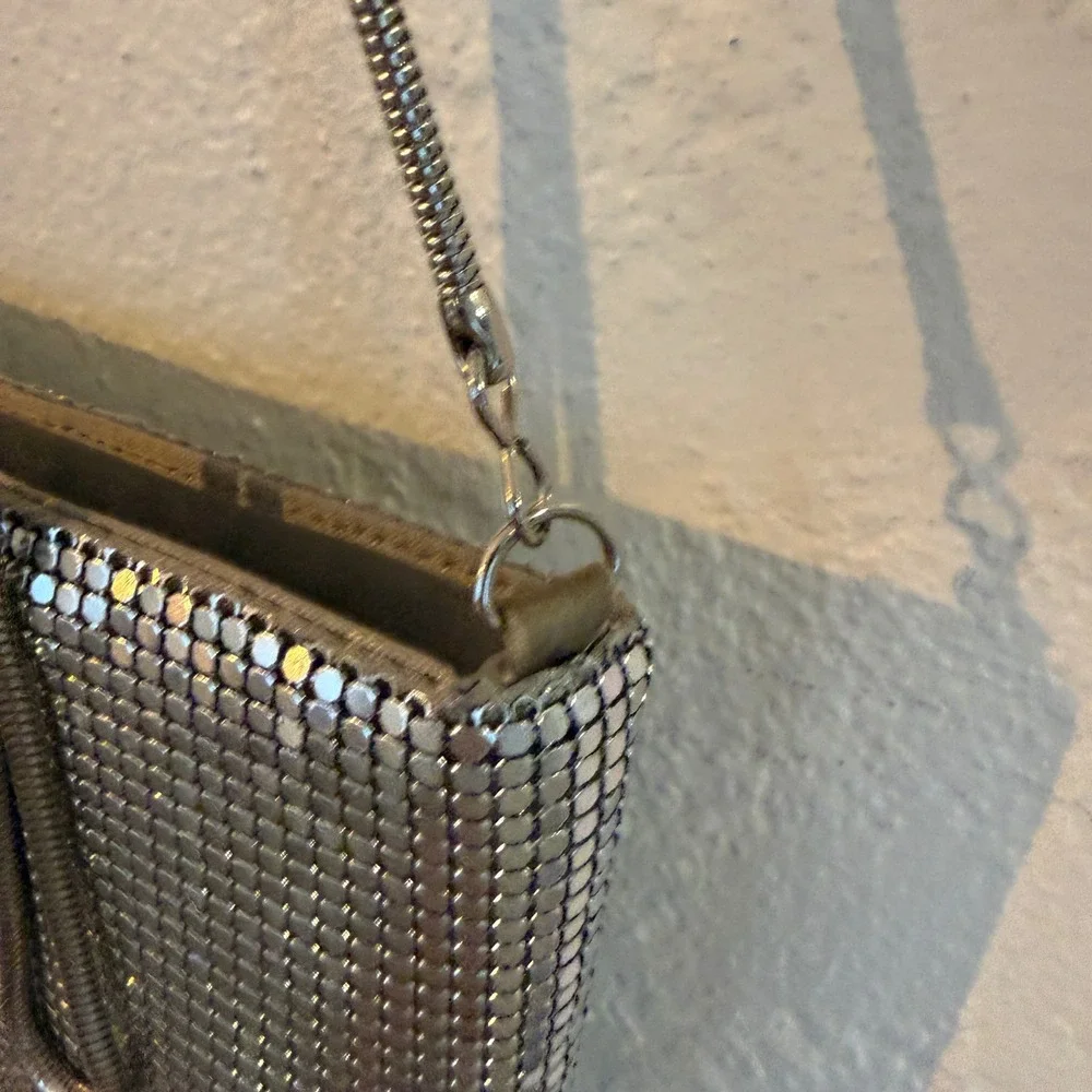 Valerie Stevens Silver‎ Metal Mesh Crossbody Evening Bag with Mirror